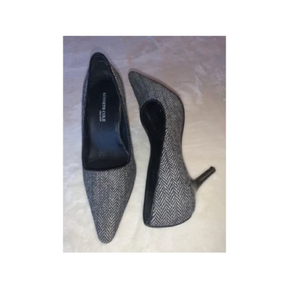 Kenneth Cole Tweed Herringbone Heels. Size 5 1/2